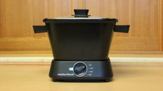 Morphy Richards Sear and Stew Compact 5